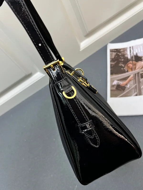 All Categories Official Website "Brand Women's Bags" Women's Bags 💙 PRADA 2025 New Prada Underarm Bag