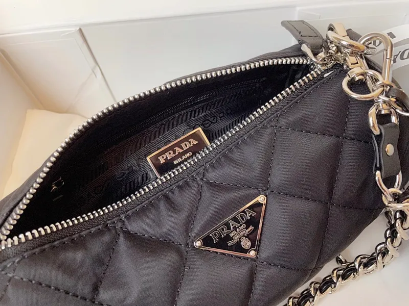 All Categories Official Website "Brand Women's Bags" Women's Bags 💙 PRADA 2024 Latest Prada Crossbody Bag