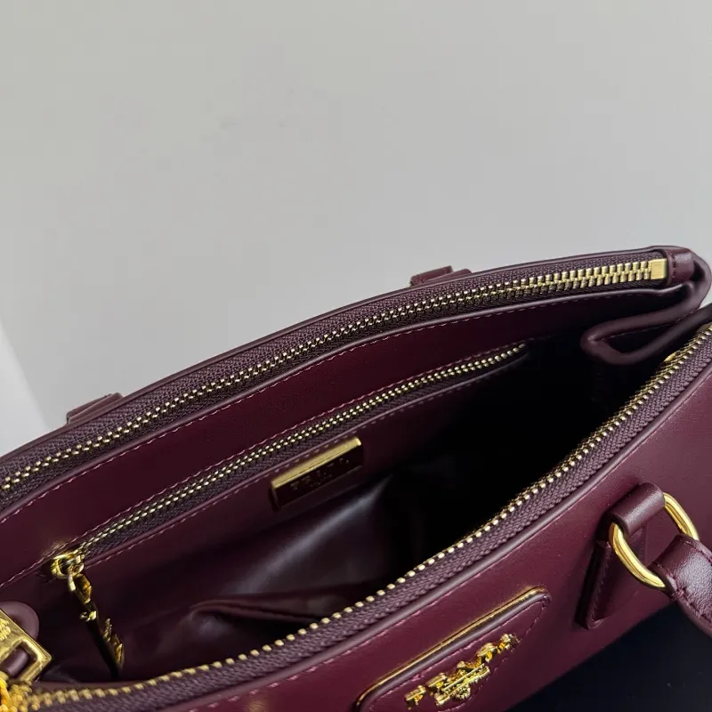 All Categories Official Website "Brand Women's Bags" Women's Bags 💙 PRADA 2025 New Prada Handbags