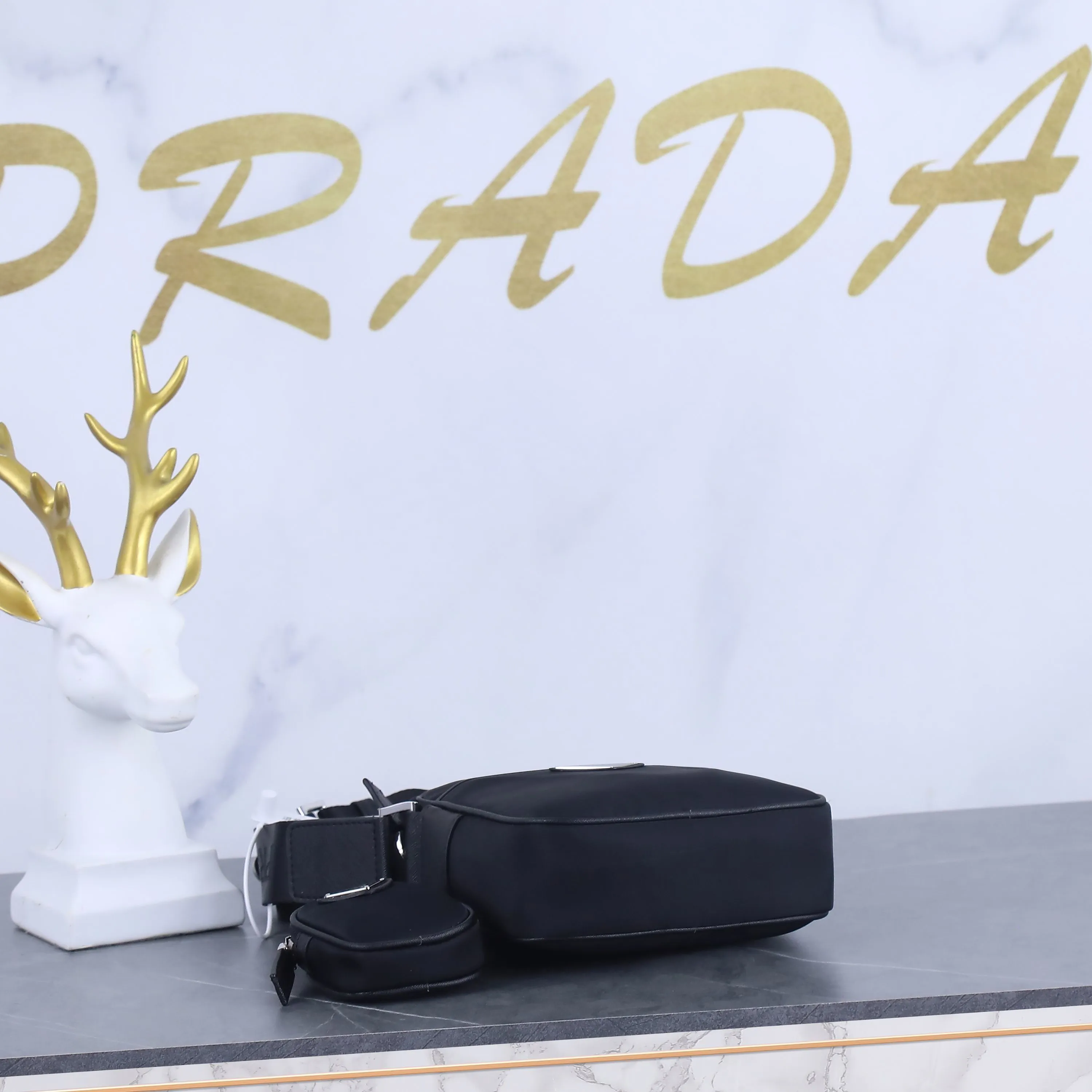All categories Official website "Brand Women's Bags" Women's Bags 💙 PRADA 2022 official new Prada crossbody bag wholesale 58002300 Original order quality Size: 20-16-5CM