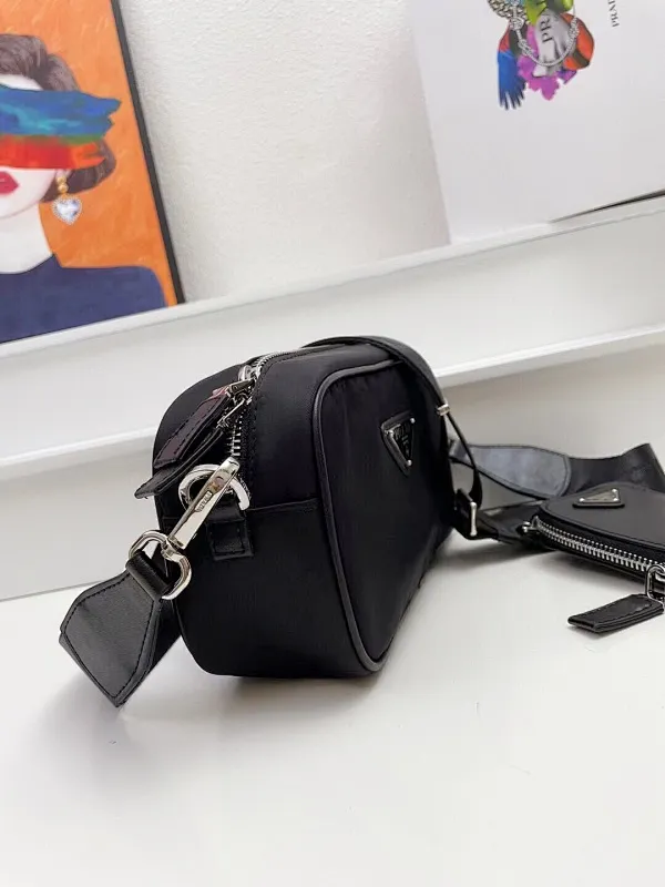 All Categories Official Website "Brand Women's Bags" Women's Bags 💙 PRADA 2024 Latest Prada Crossbody Bag