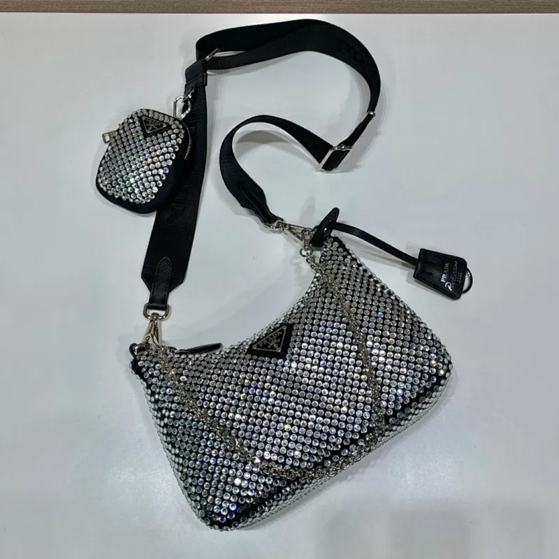 All categories Official website "Brand Women's Bags" Women's Bags 💙 PRADA 2022 official new Prada crossbody bag wholesale Original order quality 58004100 Size: 22-16-6Cm