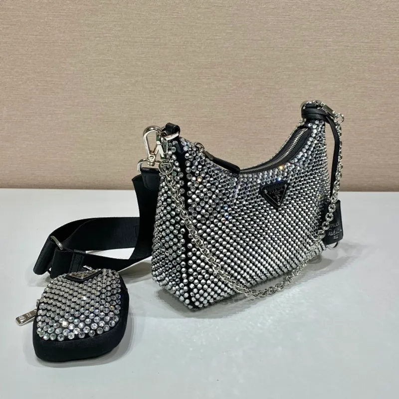 All categories Official website "Brand Women's Bags" Women's Bags 💙 PRADA 2022 official new Prada crossbody bag wholesale Original order quality 58004100 Size: 22-16-6Cm