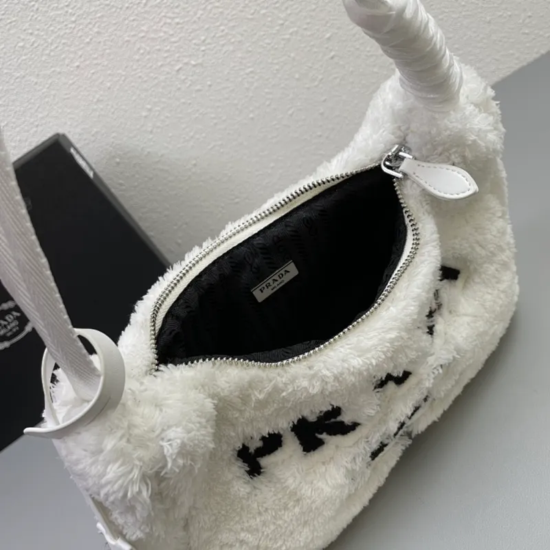 All categories Official website "Brand Women's Bags" Women's Bags 💙 PRADA replica PRADA, fine imitation PRADA bags, PRADA shoulder bags, 2023 official latest version PRADA armpit bag, lamb wool, bag factory, original material, size: 27-18-6CM