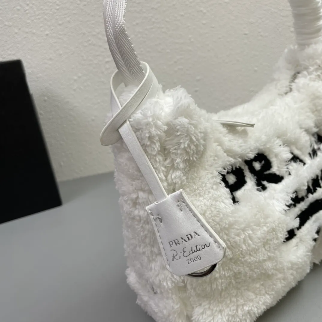 All categories Official website "Brand Women's Bags" Women's Bags 💙 PRADA replica PRADA, fine imitation PRADA bags, PRADA shoulder bags, 2023 official latest version PRADA armpit bag, lamb wool, bag factory, original material, size: 27-18-6CM