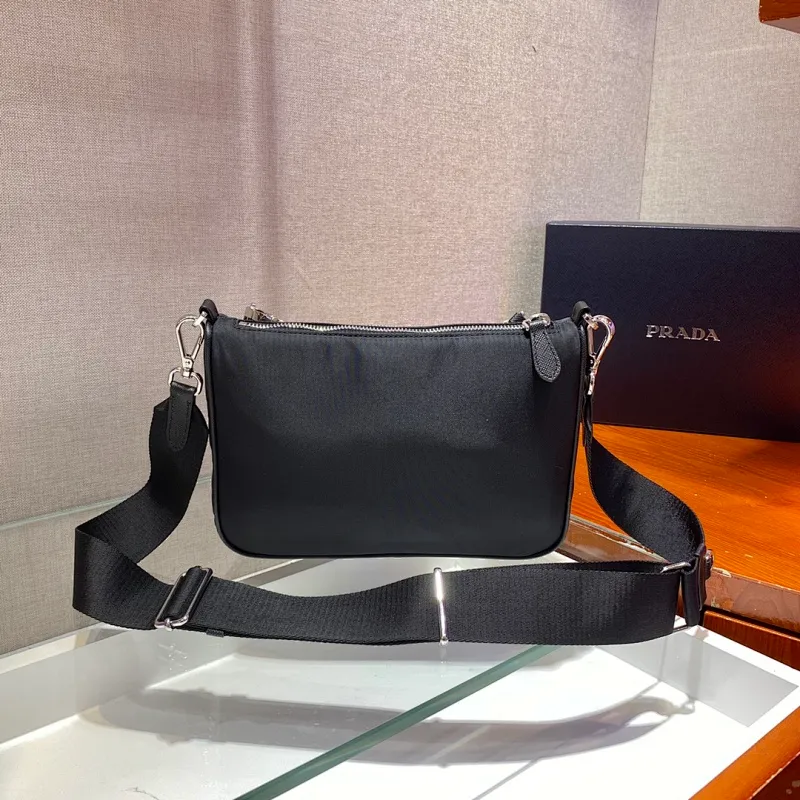 All categories Official website "Brand Women's Bags" Women's Bags 💙 PRADA 2022 Official New Prada Twin Bag Wholesale 58002900 Original Order Quality Size: Large 23-16-5.5 Small 20-12 CM