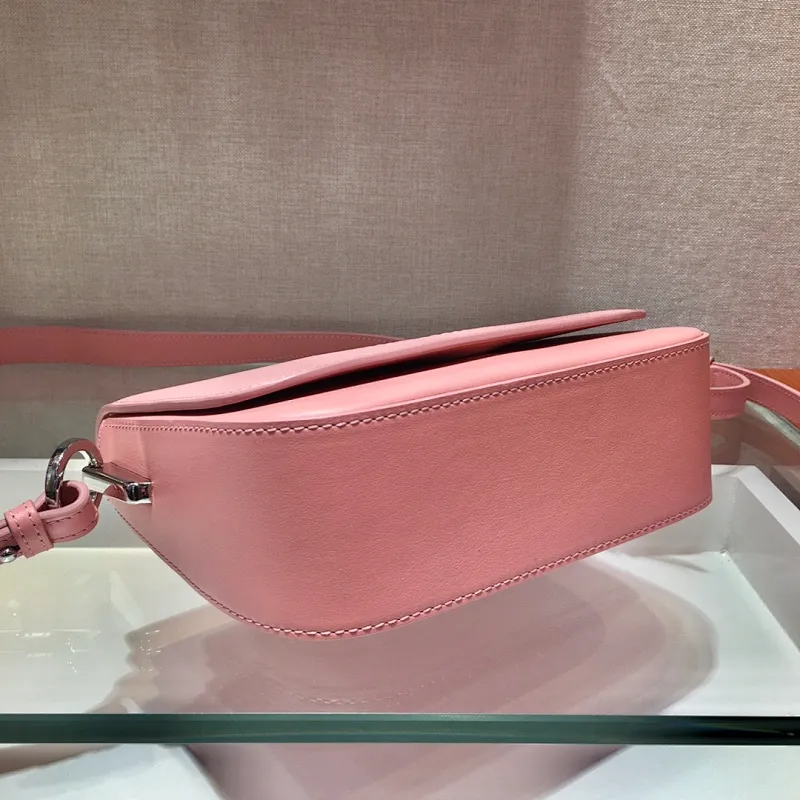 All categories Official website "Brand Women's Bags" Women's Bags 💙 PRADA 2022 official new Prada crossbody bag wholesale 58003000 Original order quality Size: 20-15-6.5CM