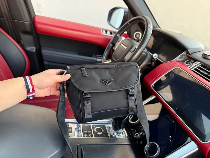 All Categories Official Website "Brand Women's Bags" Women's Bags 💙 PRADA 2025 New Prada Crossbody Bag
