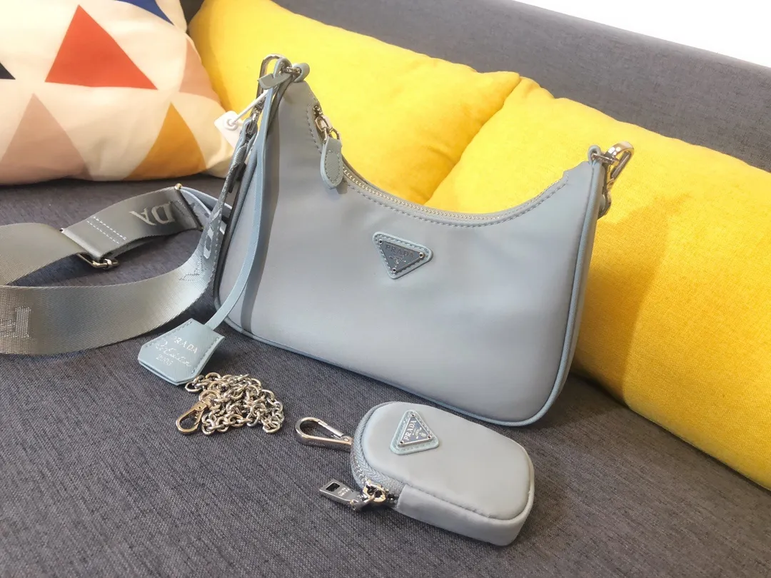 All Categories Official Website "Brand Women's Bags" Women's Bags 💙 PRADA 2024 Latest Prada Crossbody Bag