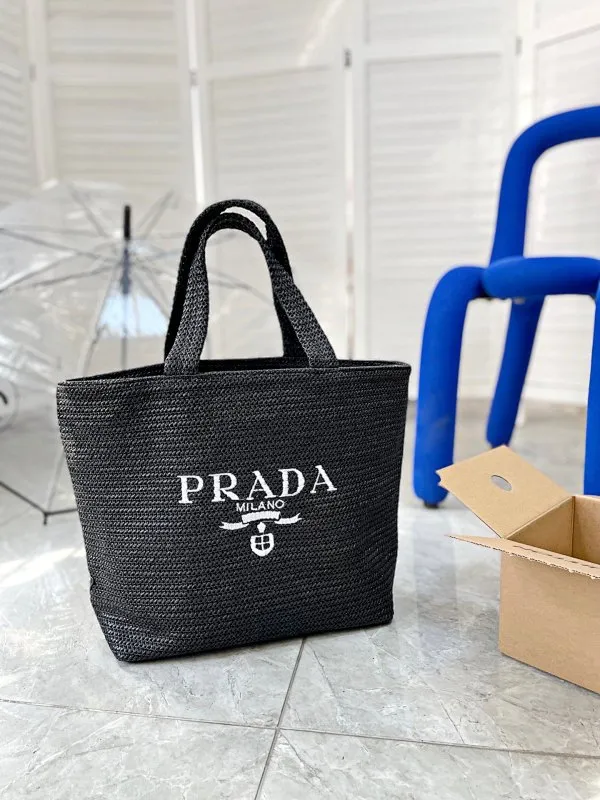 All categories Official website "Brand Women's Bags" Women's Bags 💙 PRADA 2022 Official New Prada Handbag Wholesale 58001550 High Quality Specifications: 35-31CM