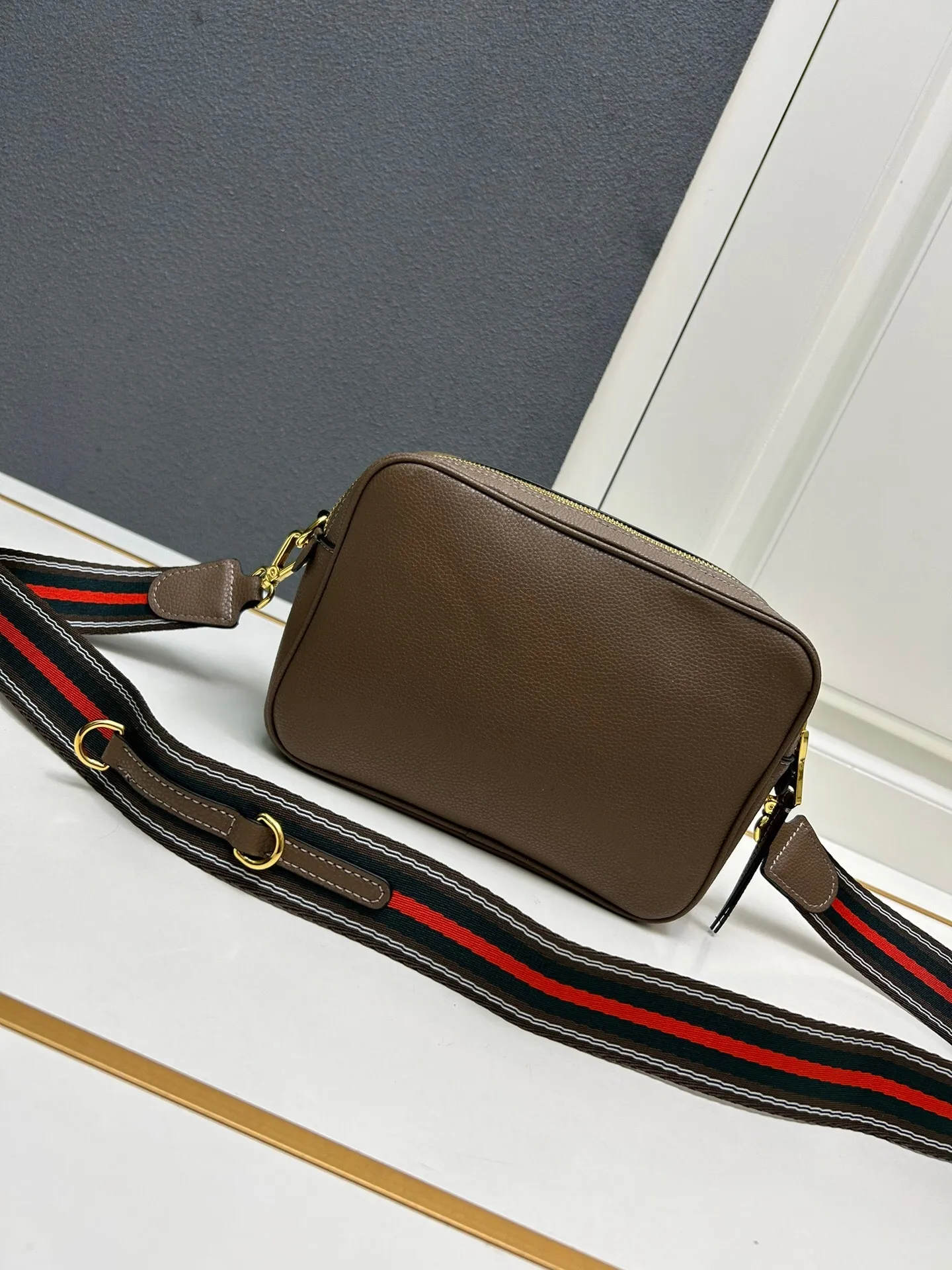 All Categories Official Website "Brand Women's Bags" Women's Bags 💙 PRADA 2025 New Prada Crossbody Bag