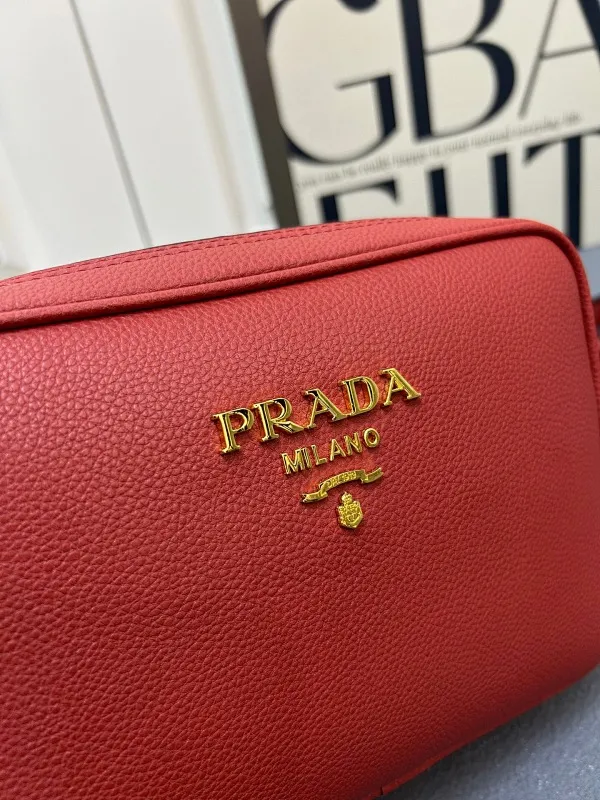 All Categories Official Website "Brand Women's Bags" Women's Bags 💙 PRADA 2025 New Prada Crossbody Bag