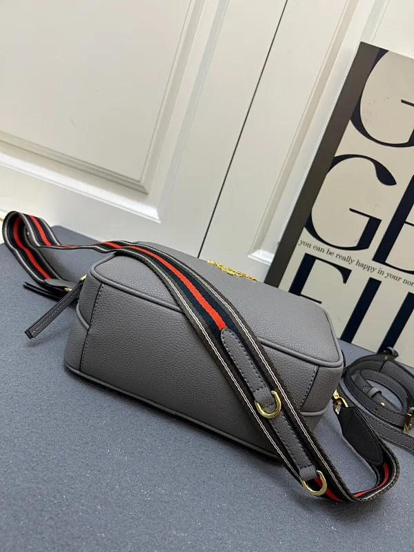 All Categories Official Website "Brand Women's Bags" Women's Bags 💙 PRADA 2025 New Prada Crossbody Bag