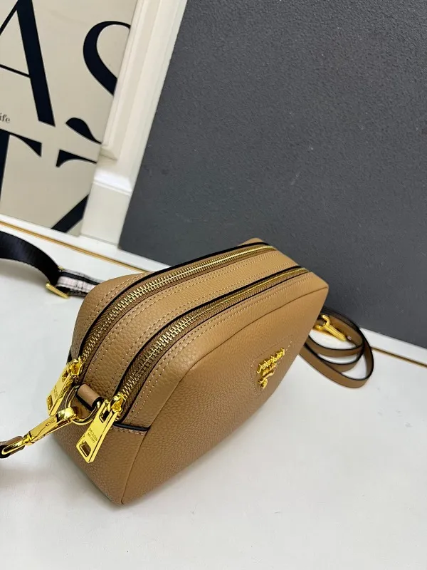 All Categories Official Website "Brand Women's Bags" Women's Bags 💙 PRADA 2025 New Prada Crossbody Bag
