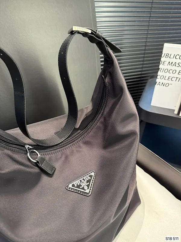 All Categories Official Website "Brand Women's Bags" Women's Bags 💙 PRADA 2025 New Prada Underarm Bag