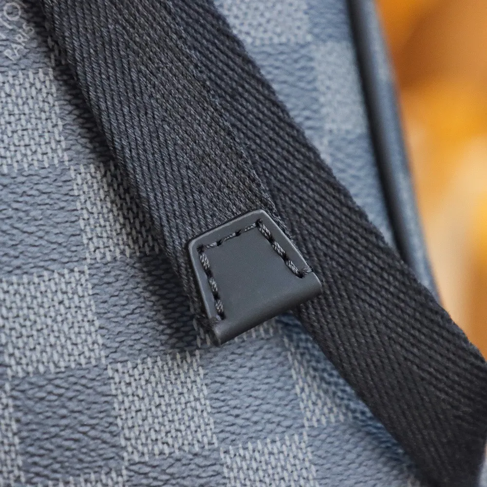 P¥960👉nfc dynamic chip version👈【Top original pure steel hardware】𝐉𝐎𝐒𝐇 Backpack n41473 French original leather🇫🇷Pure steel hardware Size: 32*40*13 ✔️HD details ✔️Restored taste!