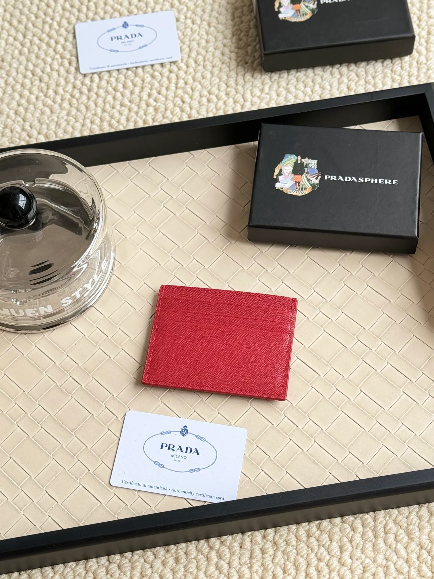 💰100prada popular card holder, unisex small card holder, black, model 1MC025 Triangle Wheat series, nine colors, made of cross-grain cowhide, 6 card slots ➕ a middle mezzanine, which can hold multiple cards and zeros 💰, size 11.2×8.5cm, taken in kind, what you see is what you get