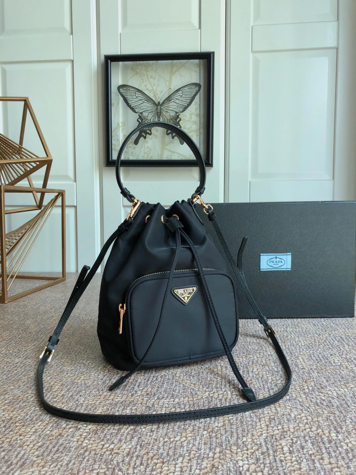 💰720, the classic model 1BH038 black has arrived👏👏 Made of imported nylon fabric, top grade five, portable/diagonal, light, practical and fashionable, beauties hurry up and get it, 165 OEM code, length 18x height 23 bottom × 12cm📢📢📢📢