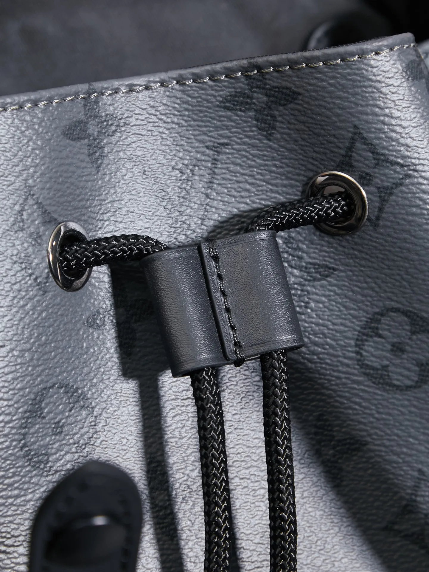 P¥920👉nfc dynamic chip version👈【Top inspection-free pure steel hardware】𝐂𝐇𝐑𝐈𝐒𝐓𝐎𝐏𝐇𝐄𝐑 Small backpack series m46331 inspection-free version 🔍Perfect details 🔍The essence of solid construction!