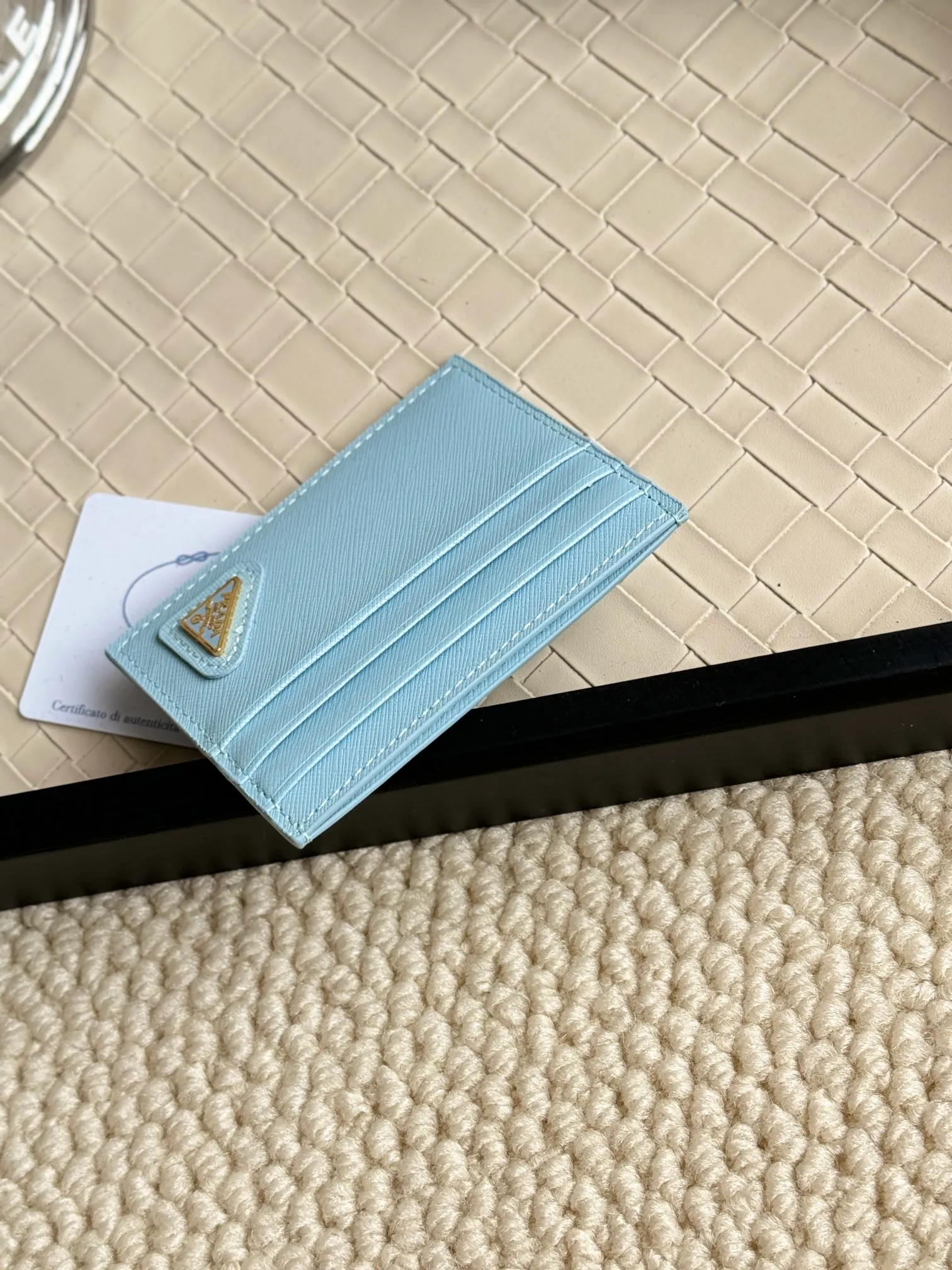 💰100prada popular card holder, unisex small card holder, black, model 1MC025, oblique triangle, made of cross-grain cowhide, 6 card slots ➕ one middle compartment, can hold multiple cards and zeros 💰, size 11.2×8.5cm, real shot, what you see is what you get