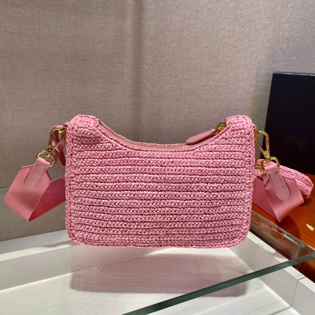 💰1560🎉Straw three-in-one🎉1BH204🎉🎉 This pure hand-knitted three-in-one design is great👏👏three uses in one pack🎉🎉This complicated craftsmanship looks very elegant/fashionable. What I love most is that there is a small pendant (small bag) hanging on the shoulder strap. The upper body effect is very good and the return rate is 100%😘A must-have for summer🎉Hurry up and get it🎉🎉 Length 23x Height 16x Bottom 7cm