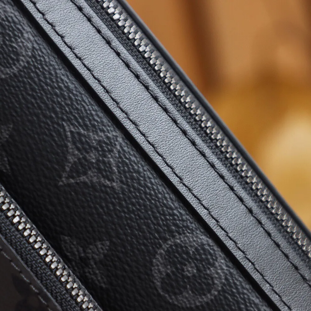 P¥760👉nfc163C01 dynamic chip version👈【Top inspection-free all-steel hardware】𝐓𝐑𝐈𝐎 Messenger bag #m69443#Inspection-free version ▪️Details show the strength and upgraded version quality▪️.