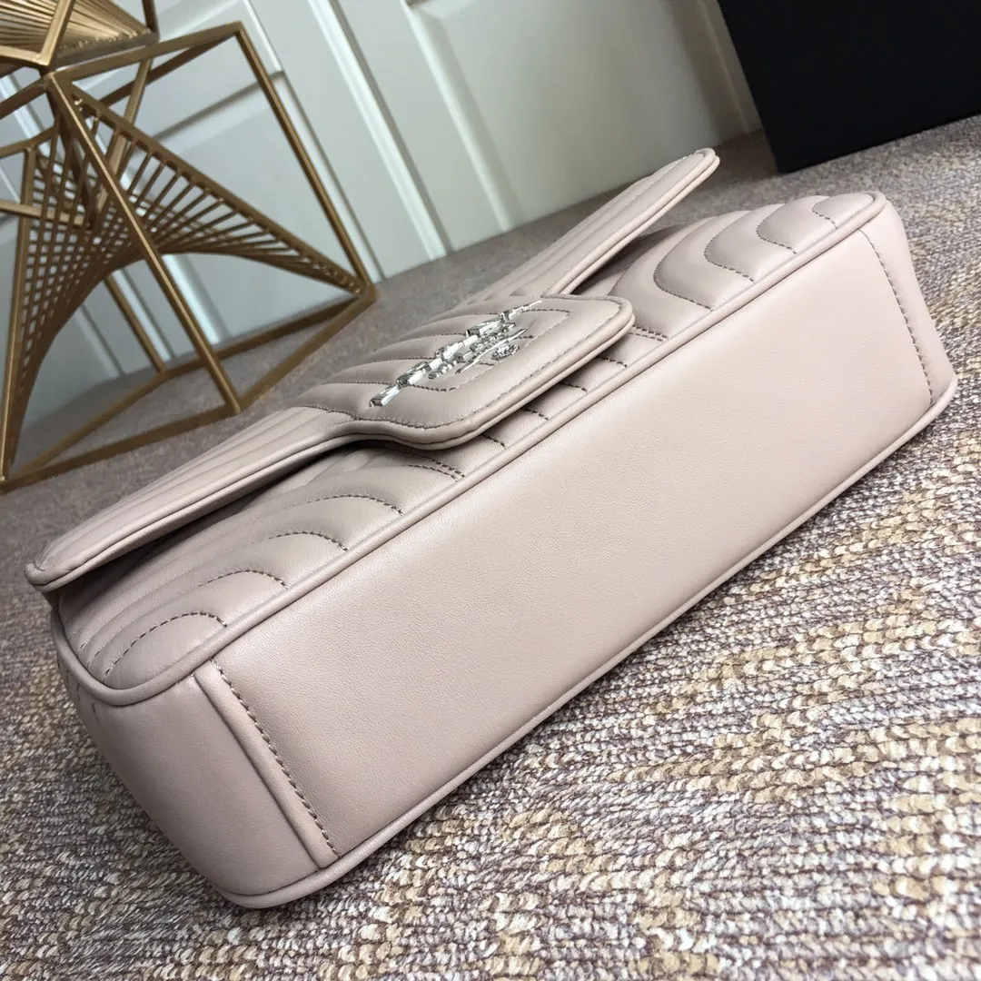 💰1800, P family has another surprise hot item💪💪💪, 1BD108, original item, imported calfskin, original white hardware, aluminum alloy iron, flip-top magnetic buckle design is convenient, ladies hurry up, light and practical, large capacity and fashionable [color][color][color] length 25X height 15 bottom 6cm