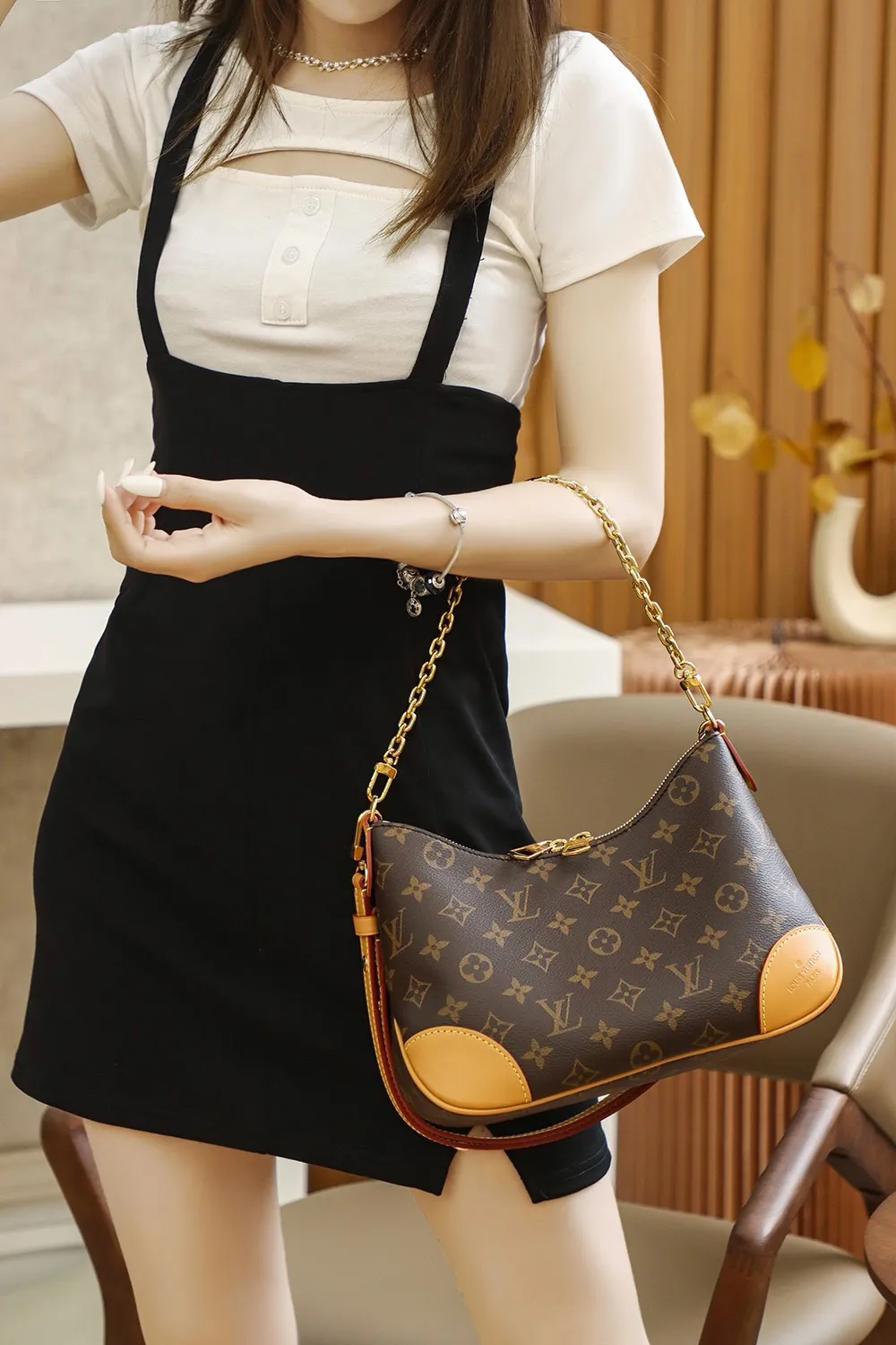 P¥1160👉nfc163C01 dynamic chip👈 [100% MB special grade pure steel hardware imported fabrics] 𝐁𝐎𝐔𝐋𝐎𝐆𝐍𝐄King of hot hits #m45832# Upper body picture for reference, multiple carrying methods to deduce different colors!