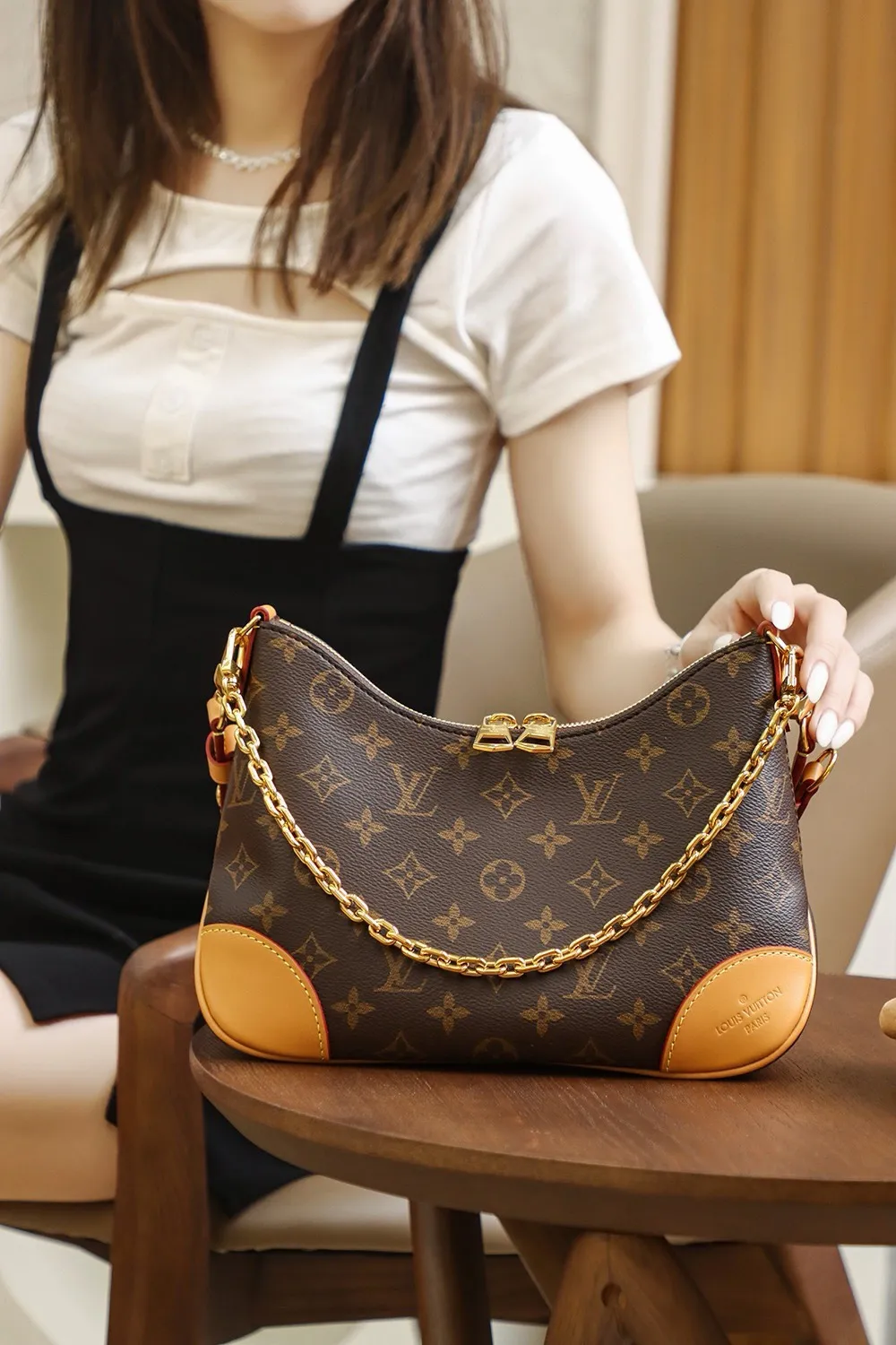 P¥1160👉nfc163C01 dynamic chip👈 [100% MB special grade pure steel hardware imported fabrics] 𝐁𝐎𝐔𝐋𝐎𝐆𝐍𝐄King of hot hits #m45832# Upper body picture for reference, multiple carrying methods to deduce different colors!