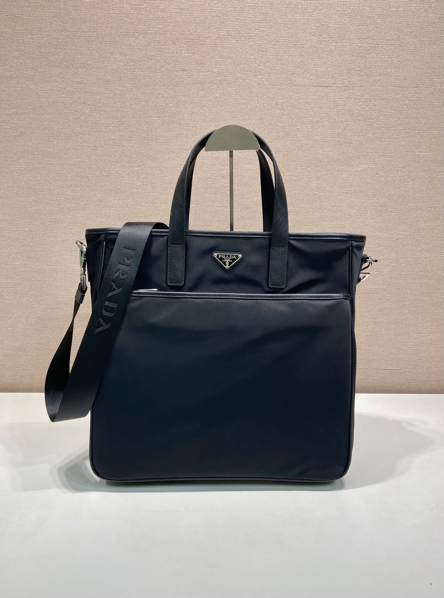 💰1300, P's new men's bag, 2VG032, original item, made of imported nylon and Saffiano leather trim and handles, polished steel accessories and black titanium zippers, detachable and adjustable shoulder straps, many compartments, a must-have for men, length 35x height 34cmx10cm, 💰💪💪💪💰💰💰