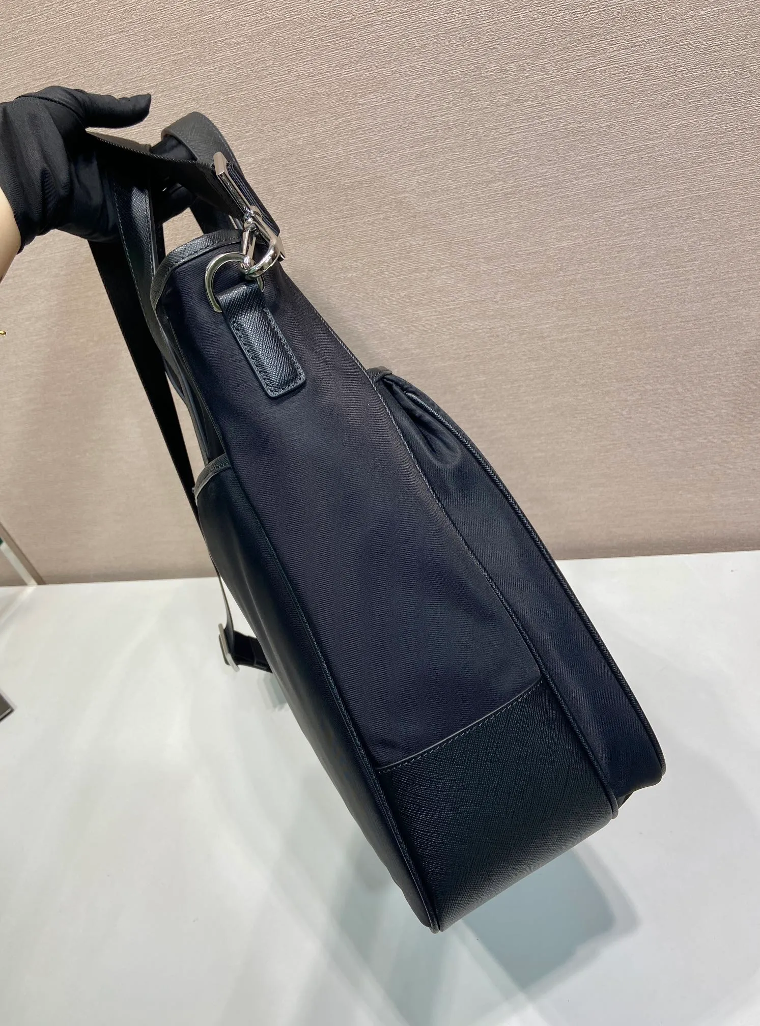 💰1300, P's new men's bag, 2VG032, original item, made of imported nylon and Saffiano leather trim and handles, polished steel accessories and black titanium zippers, detachable and adjustable shoulder straps, many compartments, a must-have for men, length 35x height 34cmx10cm, 💰💪💪💪💰💰💰