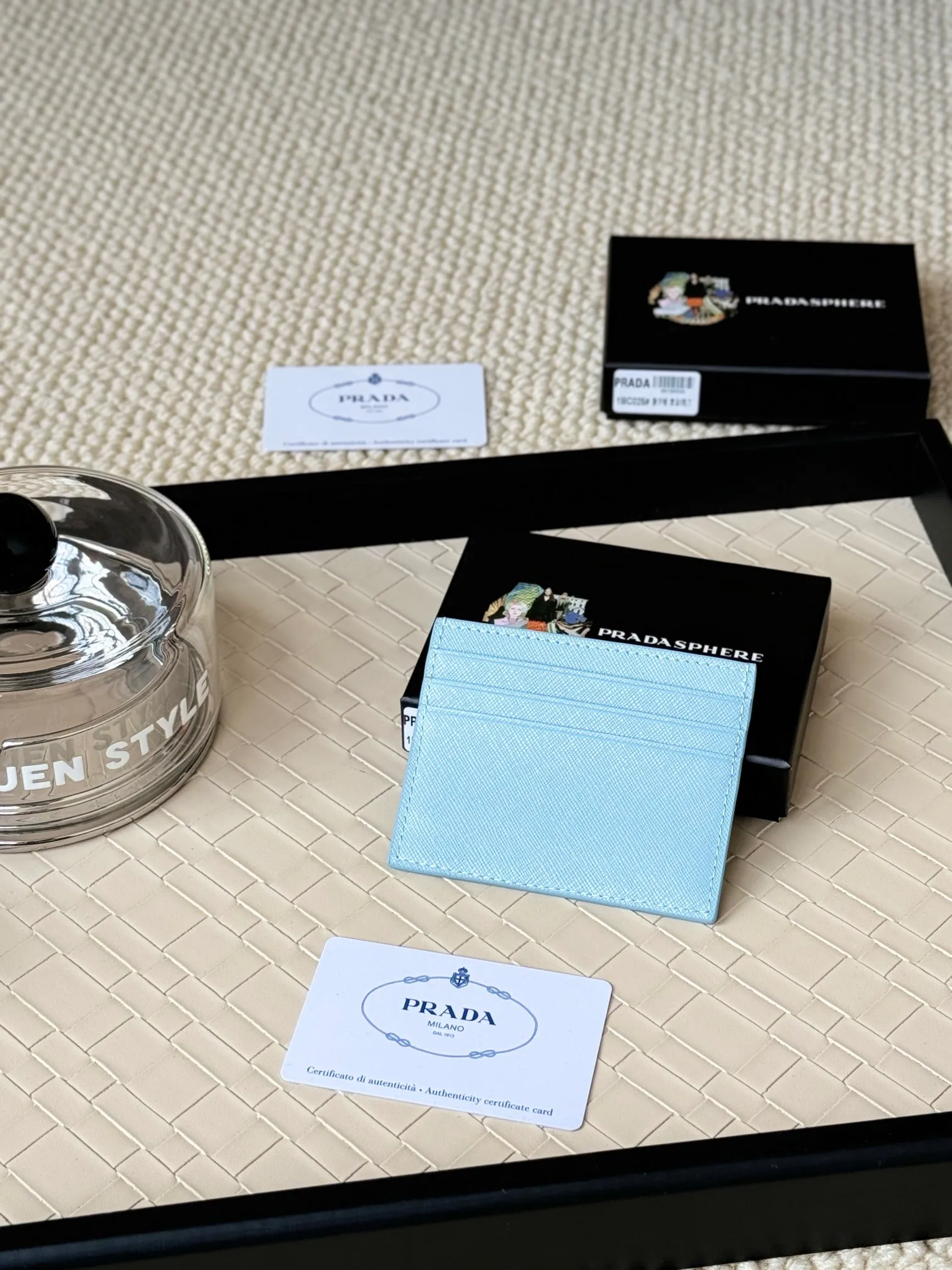 💰110prada popular card holder, unisex small card holder, black, model 1MC025, loose lettering Triangle Wheat series, nine colors, made of cross-grain cowhide, 6 card slots ➕ One middle sandwich, can place multiple cards and zeros 💰, size 11.2×8.5cm, real shot, what you see is what you get