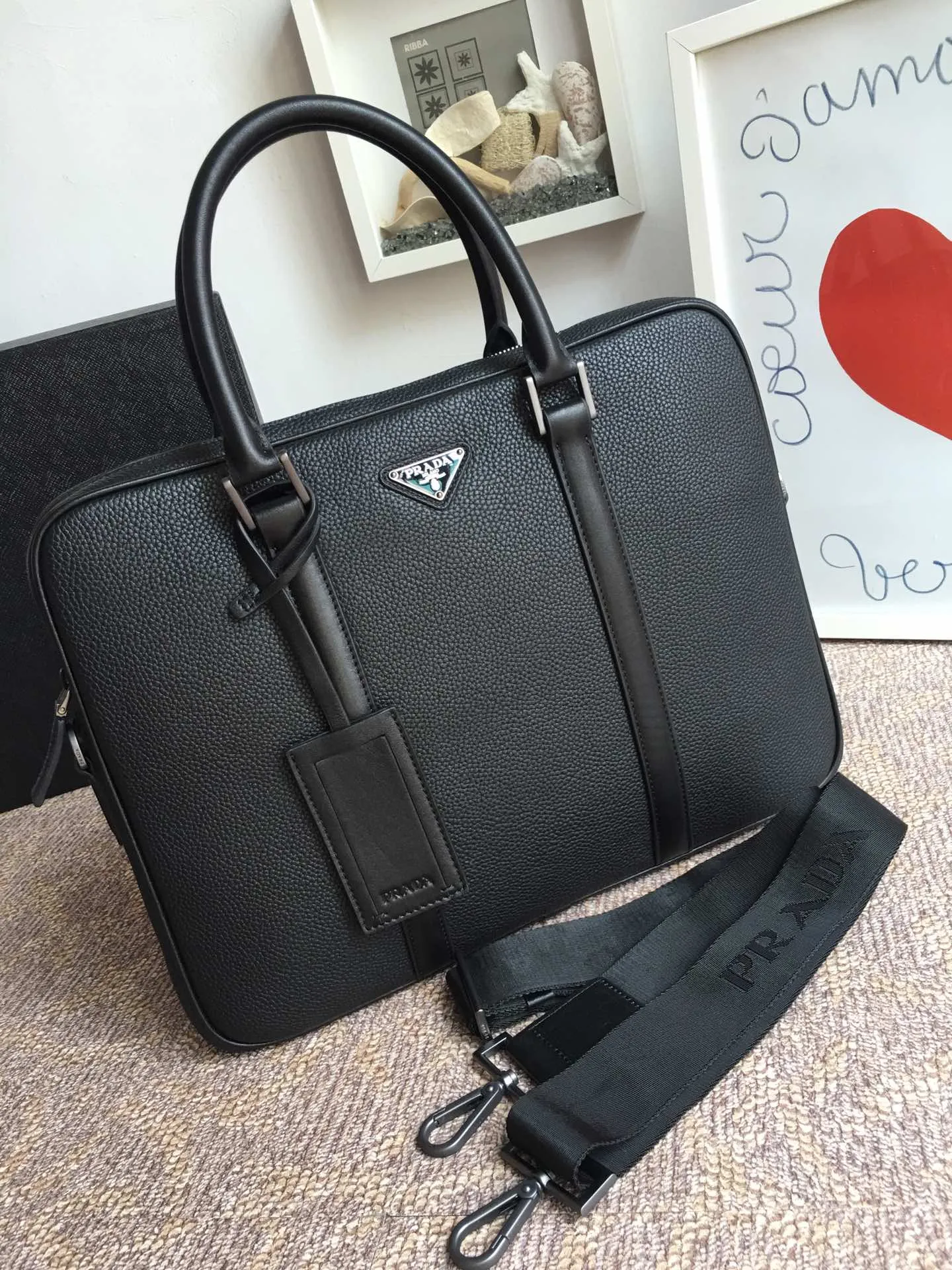 💰1960, Pjiajia's latest model 2VE368 grained cowhide, made of imported deerskin grained calfskin, top gun color hardware🎉🎉🎉, 175 OEM code, light and fashionable, length 36x height 28cm bottom.