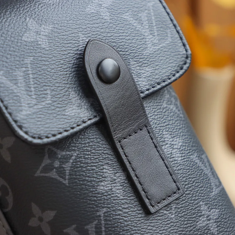 P¥960👉nfc dynamic chip version👈【Top inspection-free pure steel hardware】𝐂𝐇𝐑𝐈𝐒𝐓𝐎𝐏𝐇𝐄𝐑 Backpack n45419 French original leather🇫🇷Pure steel hardware Size: 38*44*12.5cm 🔍Perfect details 🔍The essence of solid construction!