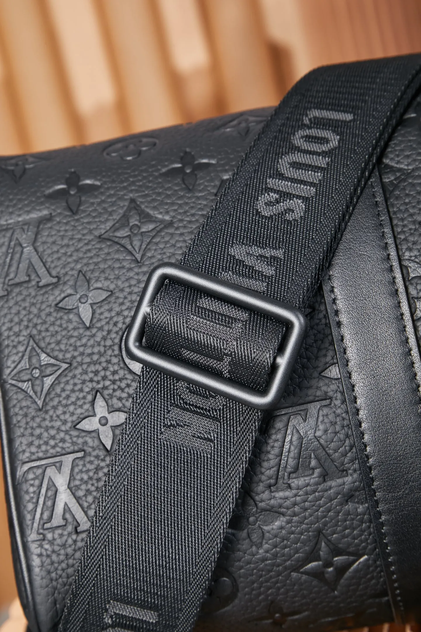 P¥1100👉nfc163C01 dynamic chip version👈[Top inspection-free, all-steel hardware, original leather] Keepall Bandoulière 35 handbag is a classic Louis Vuitton model: M22765 👁️‍🗨️Treasure item 👁️‍🗨️Confidence comes from quality