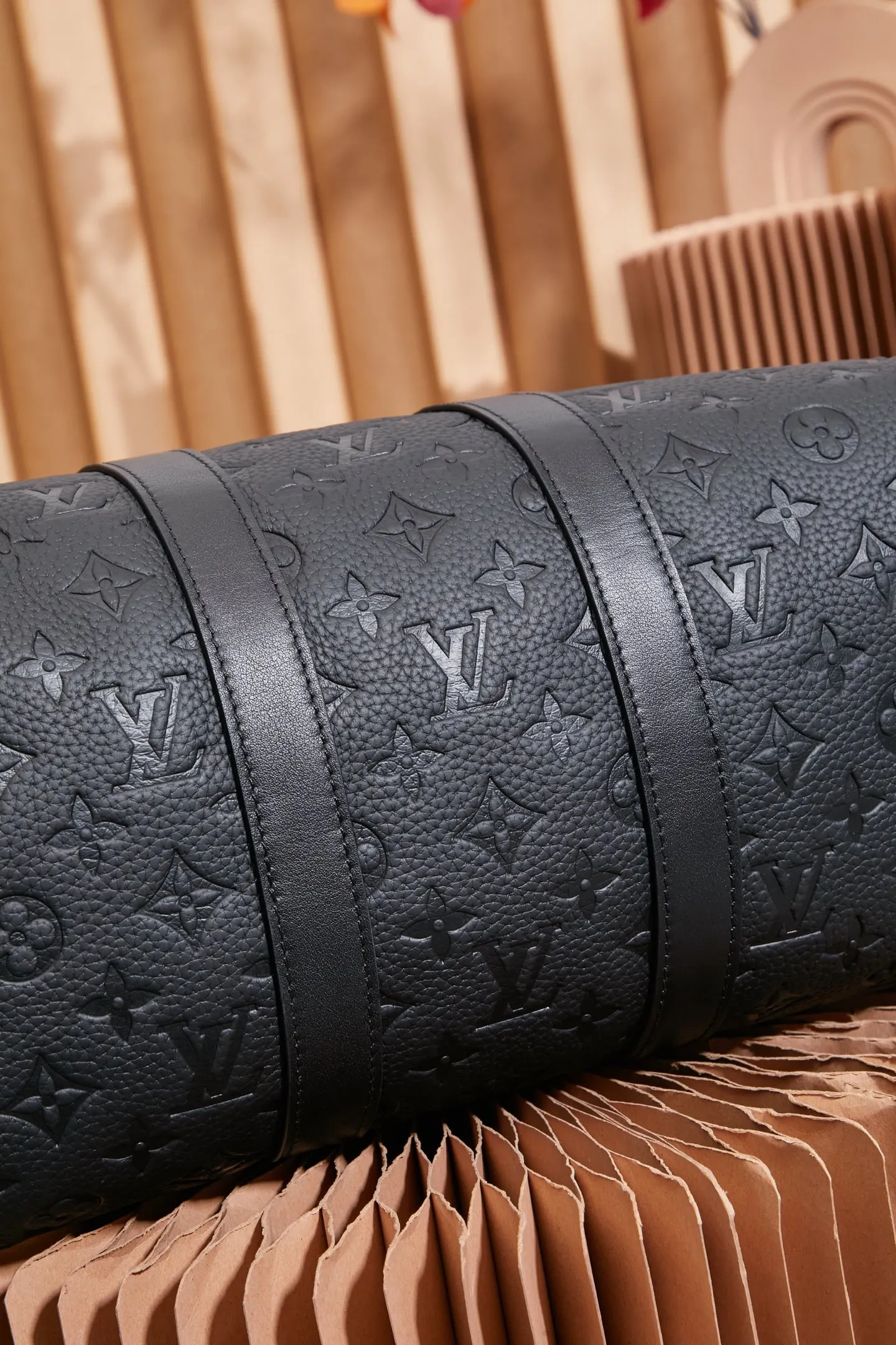 P¥1100👉nfc163C01 dynamic chip version👈[Top inspection-free, all-steel hardware, original leather] Keepall Bandoulière 35 handbag is a classic Louis Vuitton model: M22765 👁️‍🗨️Treasure item 👁️‍🗨️Confidence comes from quality