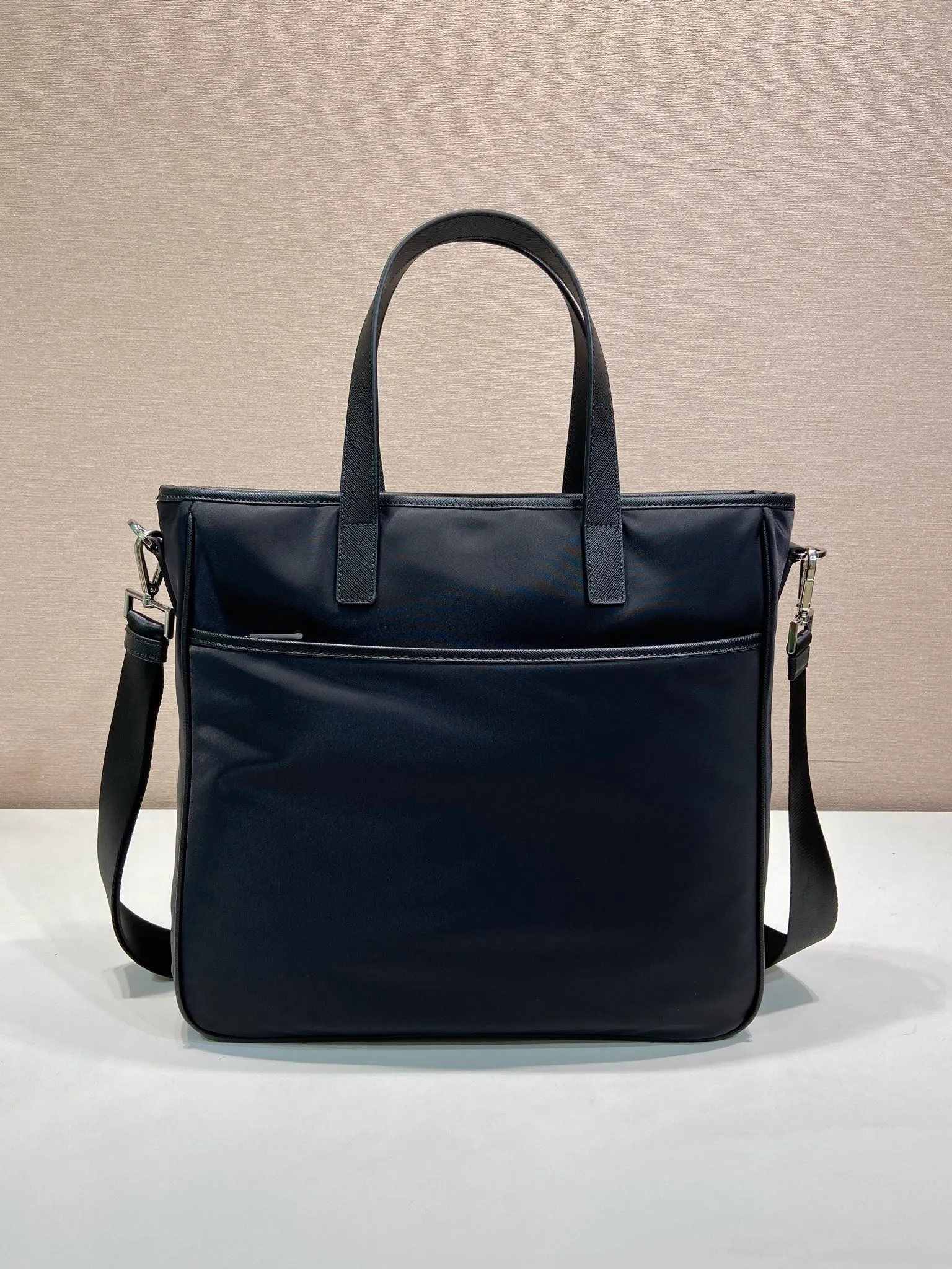 💰1200, P’s new men’s bag, upgraded version of 2VG860🎉🎉 This tote bag is made of parachute fabric, top quality, top hardware, many compartments, a must-have for men, length 34x height 34.5cmX7cm, 💪💪💪💰💰💰