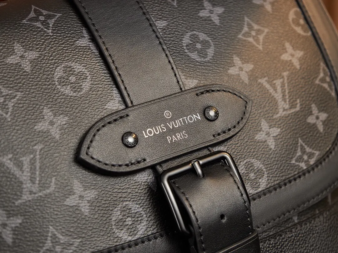 P¥760👉nfc dynamic chip version👈This Samir handbag cross-body bag M45911 French original leather🇫🇷Pure steel hardware Size: 30*23*11cm [Essential details, every detail is impeccable]