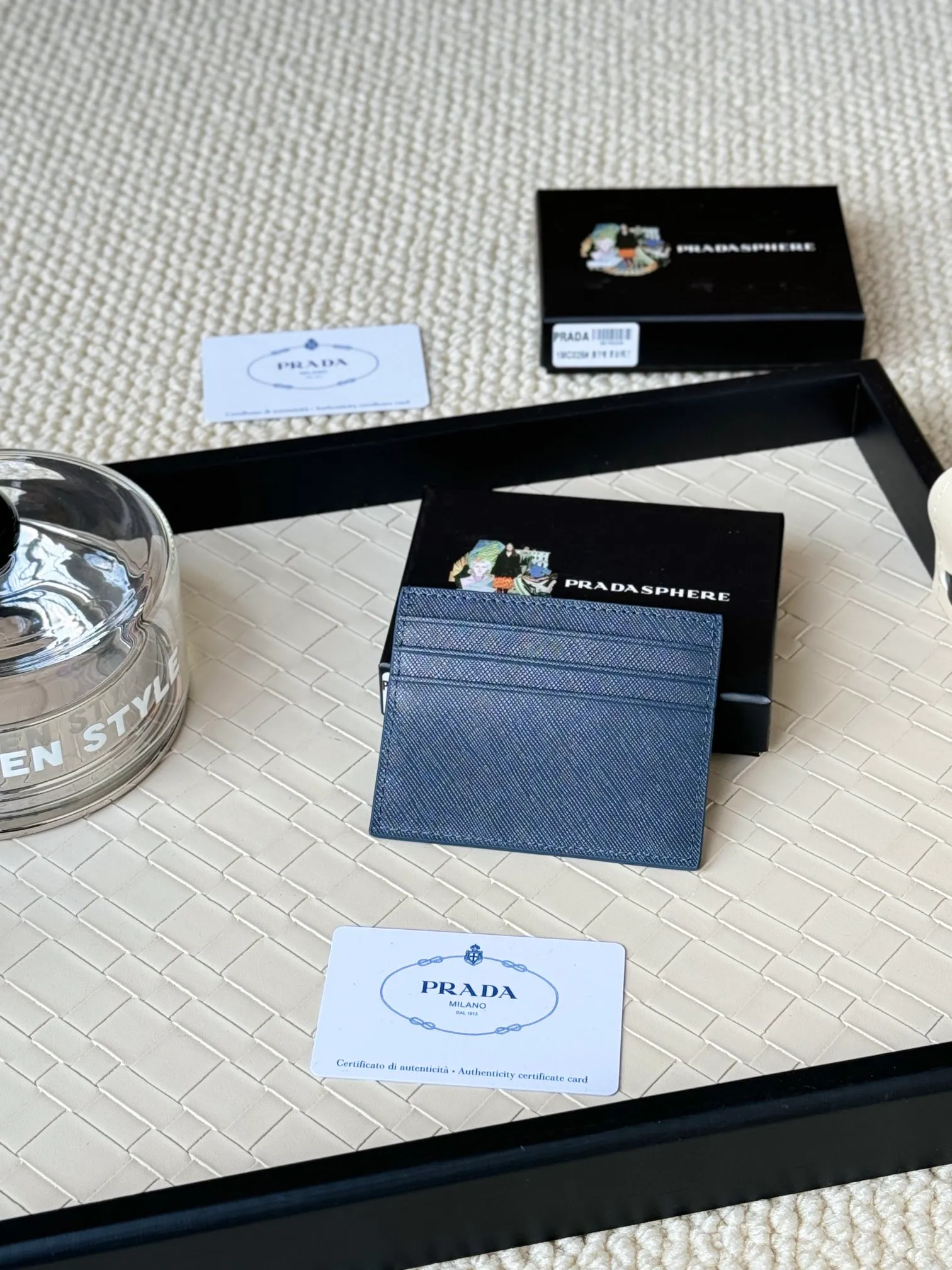 💰100prada popular card holder, small card holder for men and women, black, model 1MC025, loose lettering Triangle Wheat series, nine colors, made of cross-grain cowhide, 6 card slots ➕ One middle sandwich, can place multiple cards and zeros 💰, size 11.2×8.5cm, taken in kind, what you see is what you get