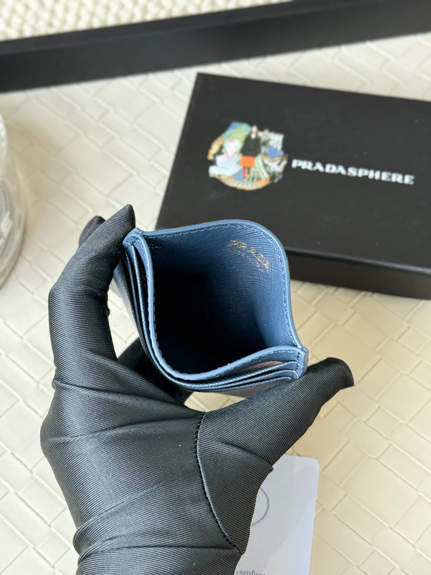 💰100prada popular card holder, small card holder for men and women, black, model 1MC025, loose lettering Triangle Wheat series, nine colors, made of cross-grain cowhide, 6 card slots ➕ One middle sandwich, can place multiple cards and zeros 💰, size 11.2×8.5cm, taken in kind, what you see is what you get