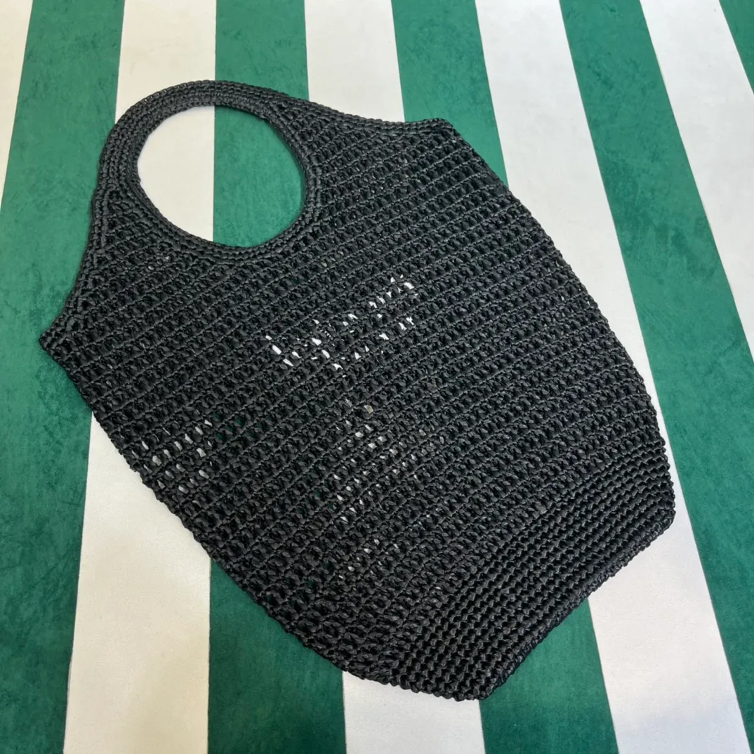 💰1360 {Black｝🎱 Prad* new hollow straw tote! Full of artistic atmosphere ~ The raffia weave is very solid and has a great texture. ♡ It can be paired with personal clothes every day. The natural style design makes it seem like it can breathe💭 If you like the baby, quickly add it to the harem. Carry an exclusive style that will not go out of style for several years🌱1BG424 Size: Height 45x Width 51cm