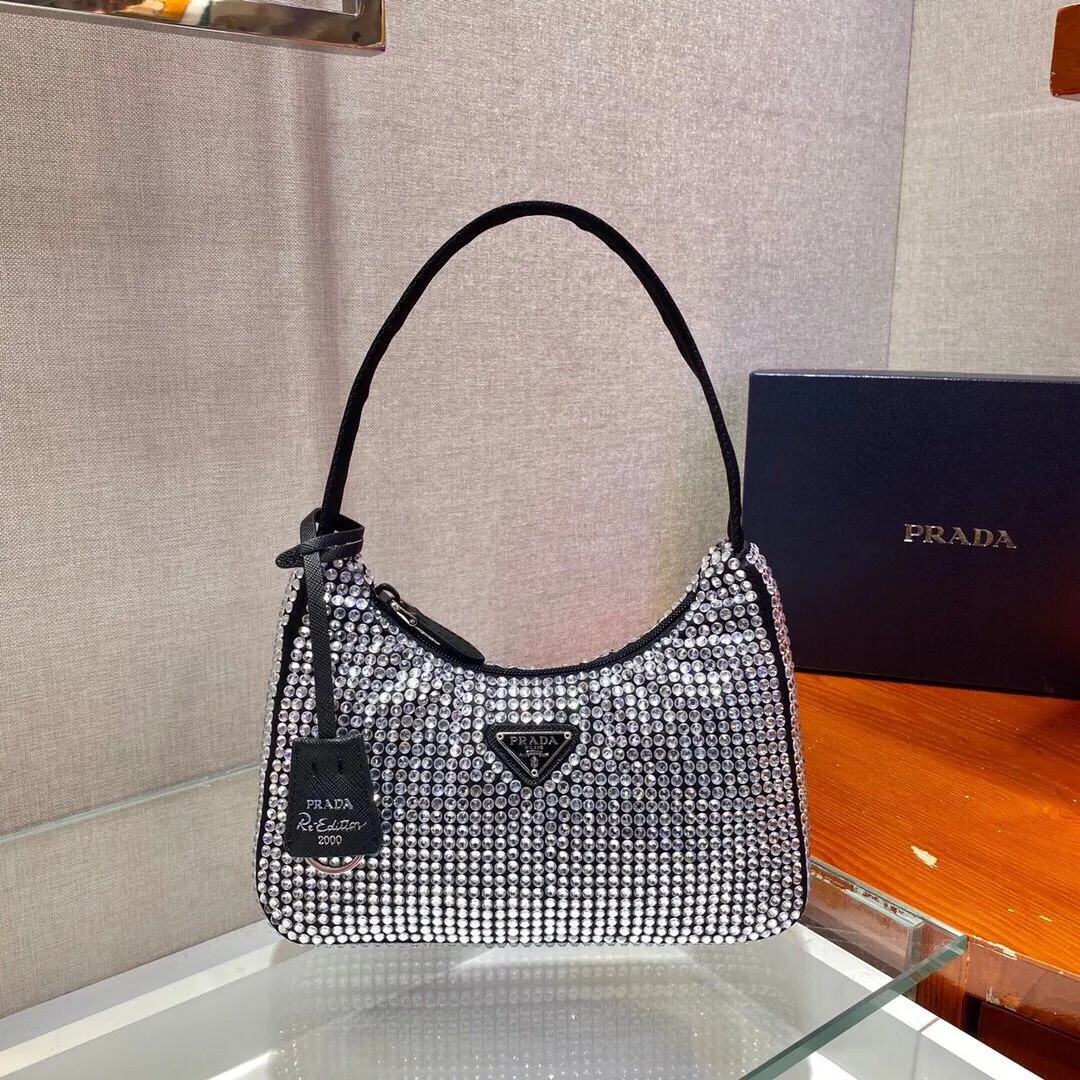 All categories Official website "Brand Women's Bags" Women's Bags 💙 PRADA 2022 official new Prada armpit bag wholesale Original order quality 58002500 Size: 23-13-5Cm
