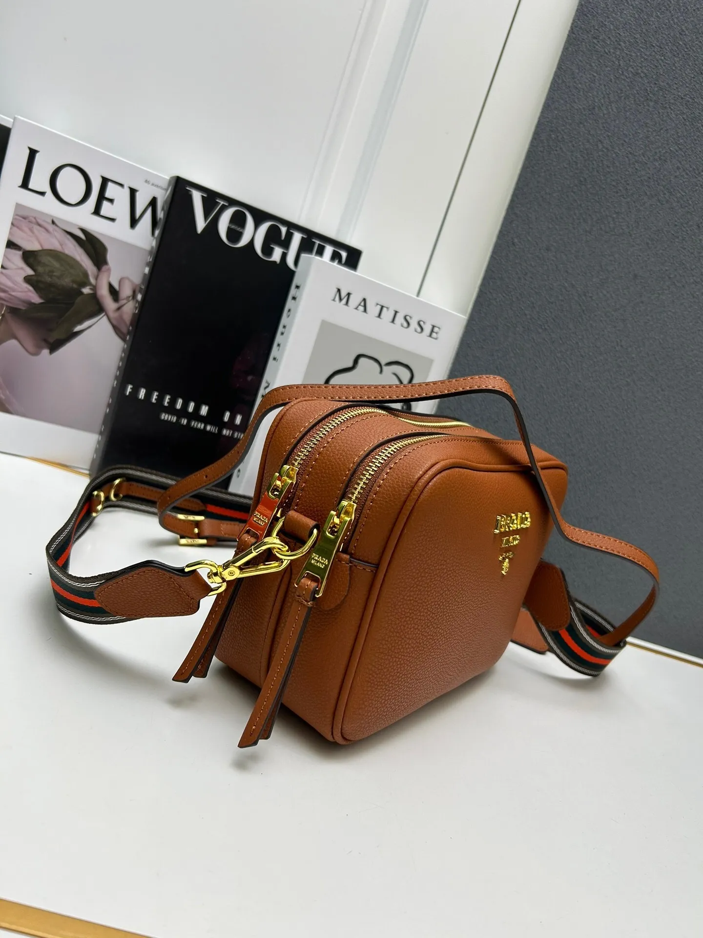 All Categories Official Website "Brand Women's Bags" Women's Bags 💙 PRADA 2025 New Prada Crossbody Bag