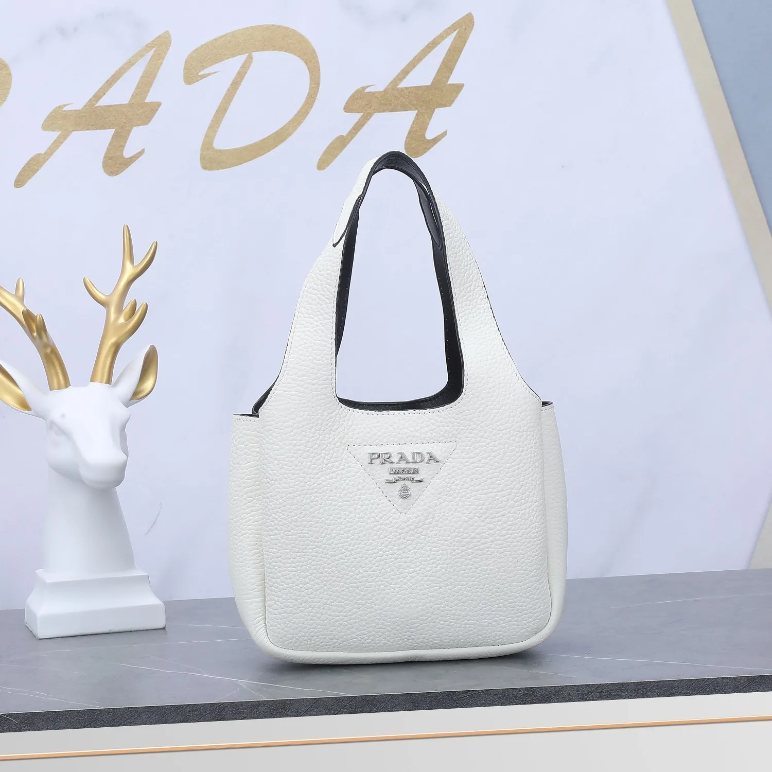 All categories Official website "Brand Women's Bags" Women's Bags 💙 PRADA 2022 official new Prada vegetable basket wholesale 58002500 Original order quality Size: 15.5-18-10CM