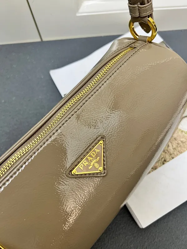 All Categories Official Website "Brand Women's Bags" Women's Bags 💙 PRADA 2025 New Prada Underarm Bag