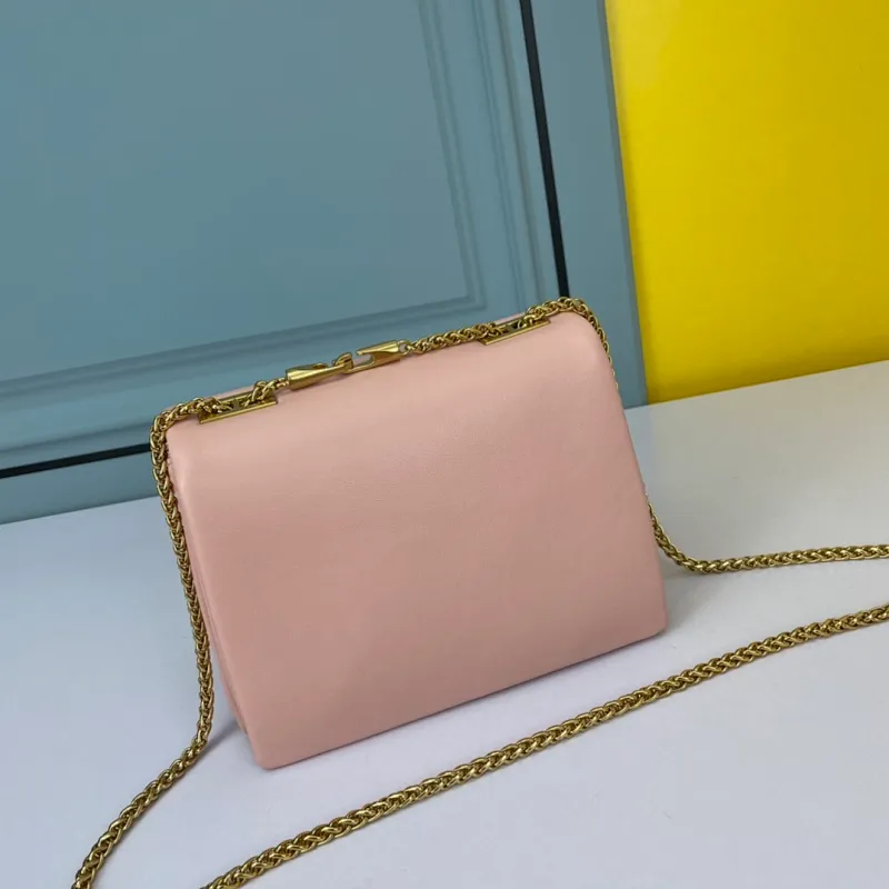 All categories Official website "Brand Women's Bags" Women's Bags 💙 Valentino 2022 Official New Valentino Cowhide Crossbody Bag Wholesale 58002300 High Quality Size: 20-15-10CM