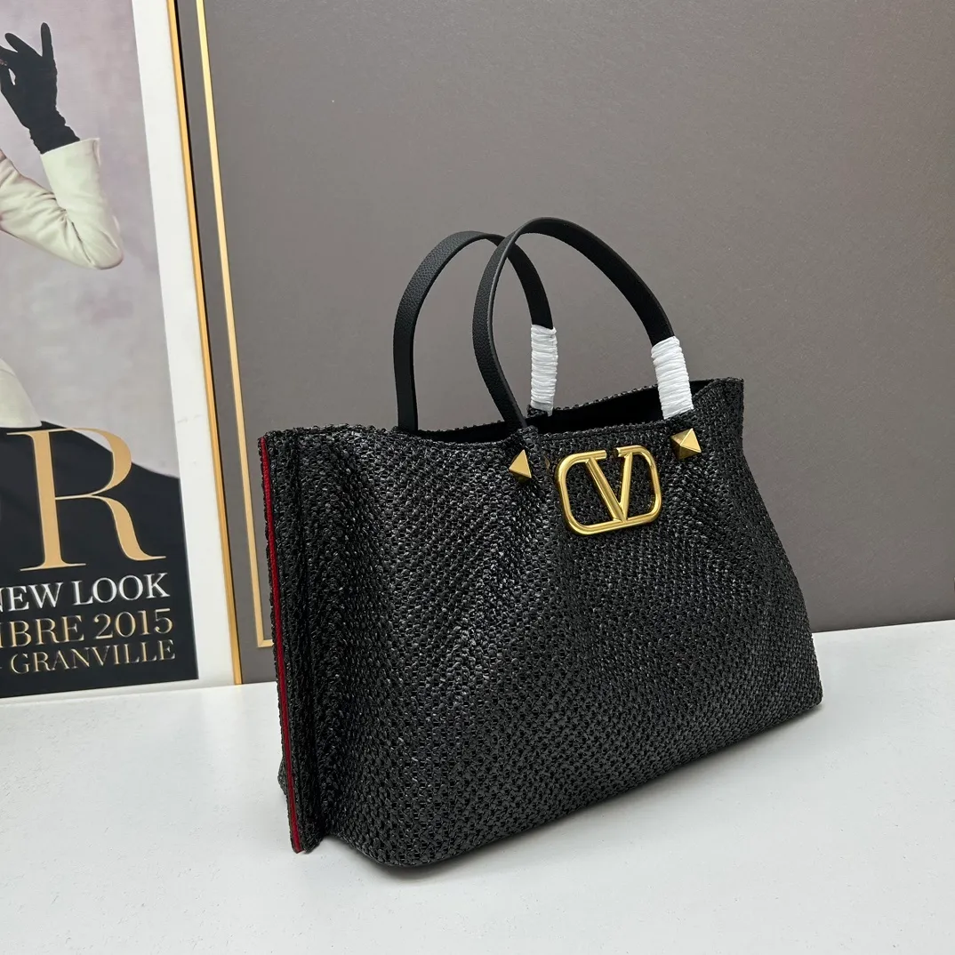 All Categories Official Website "Brand Women's Bags" Women's Bags 💙 Valentino 2025 New VALENTINO Handbags