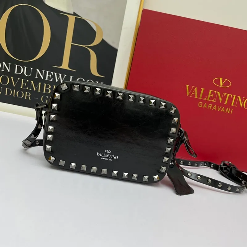 All categories Official website "Brand Women's Bags" Women's Bags 💙 Valentino 2022 Official New Valentino Crossbody Bag Wholesale 58002380 High Quality Size: 18-12-6CM