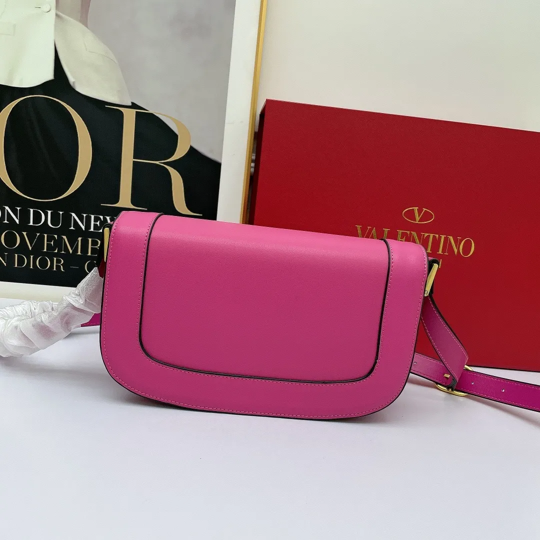 All Categories Official Website "Brand Women's Bags" Women's Bags 💙 Valentino 2023 New Valentino Calfskin Crossbody Bag