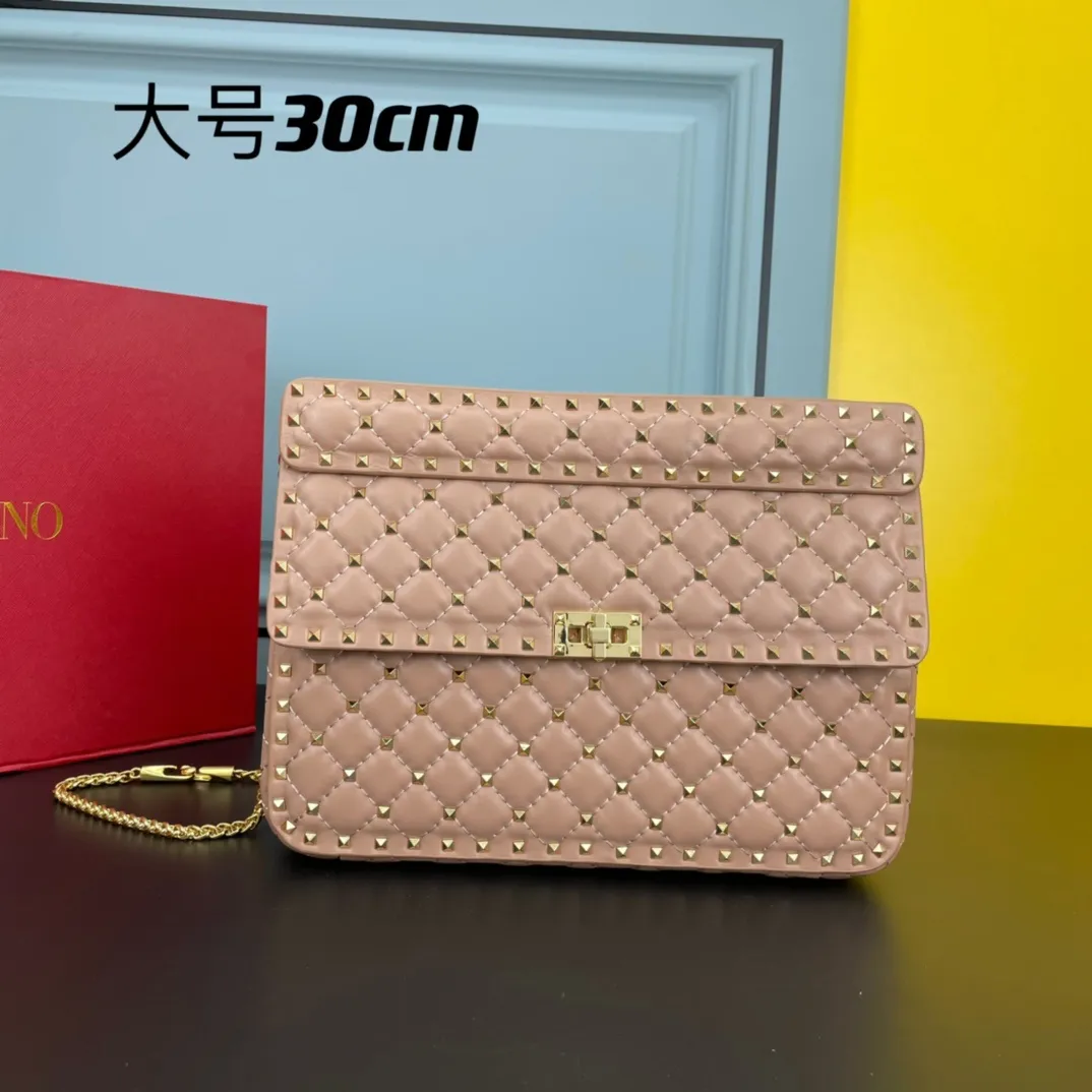 All categories Official website "Brand Women's Bags" Women's Bags 💙 Valentino 2022 Official New Valentino Soft Sheepskin Crossbody Bag Wholesale 58003100 High Quality Size: 30-8.5-20CM